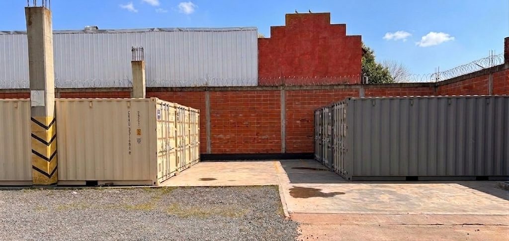 Contenedores de 20 pies en El Talar de Pacheco